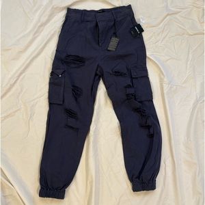 Brand new navy ripped cargo jeans Super cute
